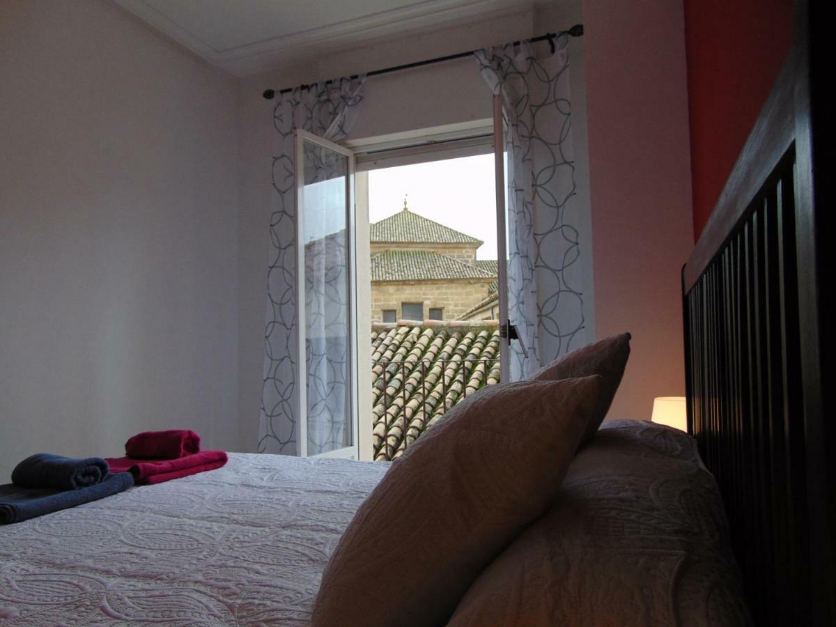 Vivienda Turistica Bufer Apartment Ubeda  Exterior photo