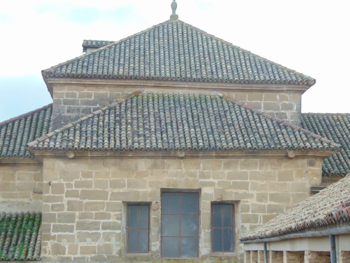 Vivienda Turistica Bufer Apartment Ubeda  Exterior photo